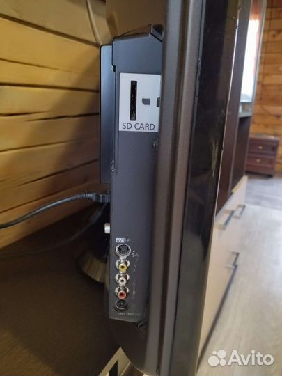 Телевизор Panasonic TX-PR42C11 Viera