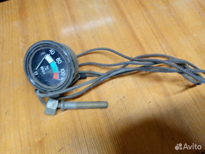 Приборная панель