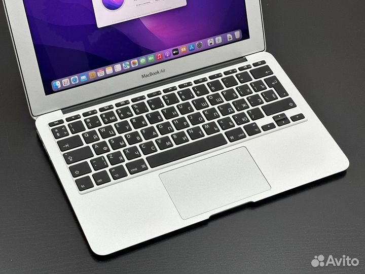 Apple MacBook Air 11 2015 A1465
