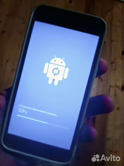 Телефон Samsung