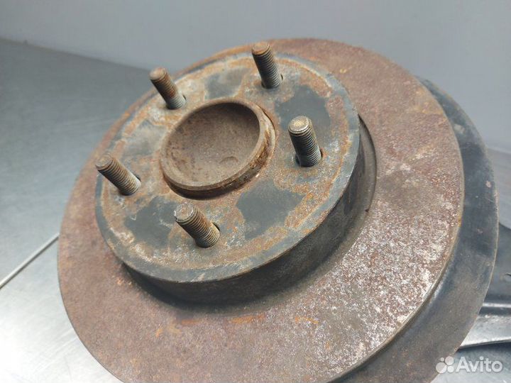 Кулак цапфа задний левый Ford Focus 2 CB4