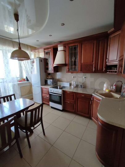 3-к. квартира, 80,4 м², 8/10 эт.