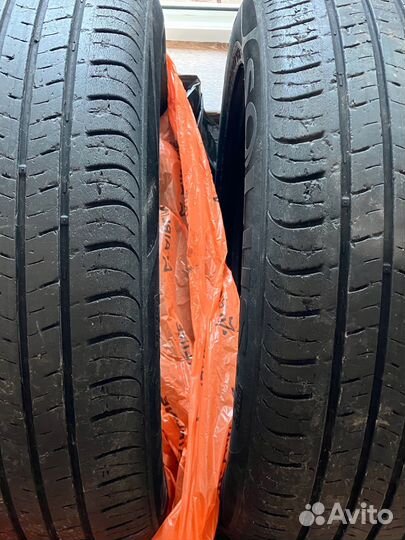 Kumho Solus SA01 Plus 215/60 R17