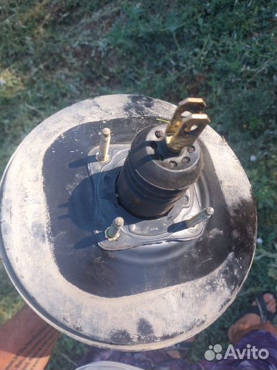 Тормазной вакум peugeot 307