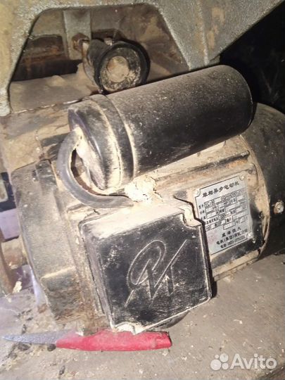 Деревообрабатывающий станок