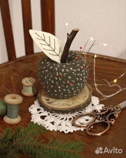 Игольница текстильное яблоко