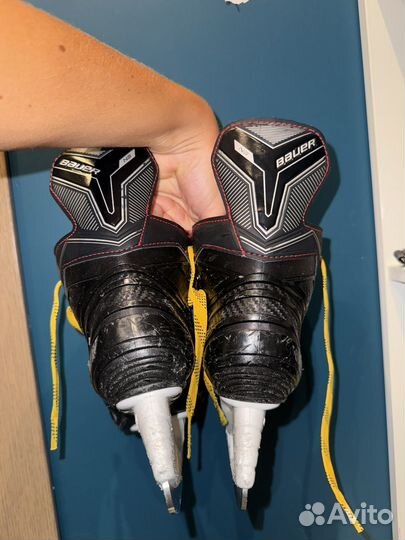 Продаю коньки bauer