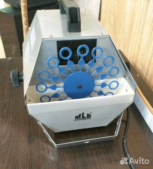 Генератор мыльных пузырей