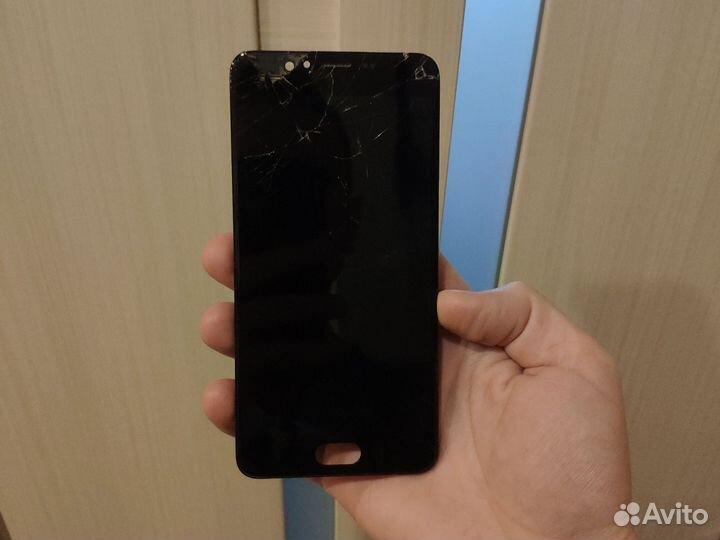 Экран meizu работает, разбит