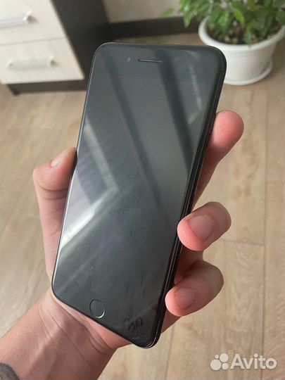 iPhone 7 Plus, 32 ГБ