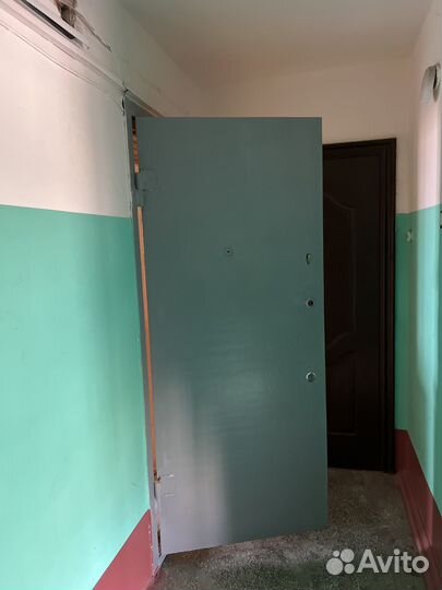 Металлическая дверь бу 860 2050