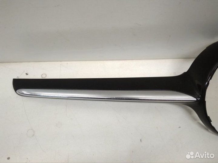 Накладка решетки радиатора Mercedes-Benz Cla W117