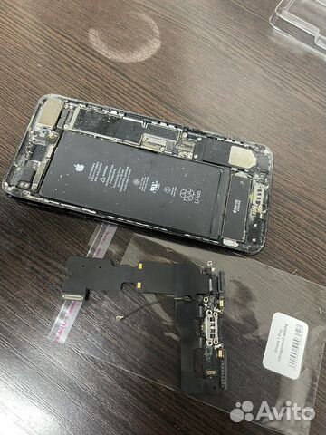 Зарядочный шлейф на iPhone 7 Plus