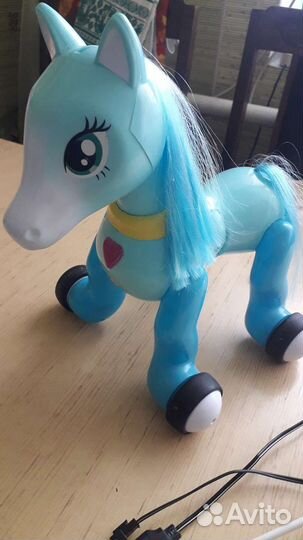 Лошадка интерактивная