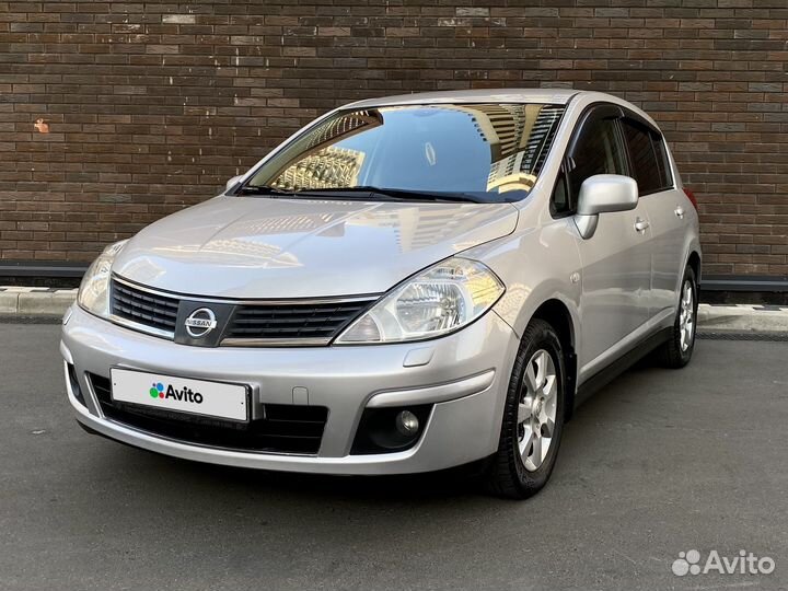 Nissan Tiida 1.6 AT, 2008, 136 500 км