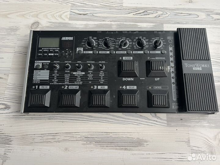 Гитарный процессор Korg AX 3000G