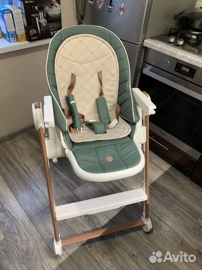 Бронь. Стул для кормления Happy baby
