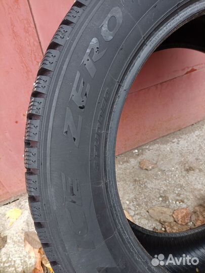 Pirelli Ice Zero 255/55 R20 28H