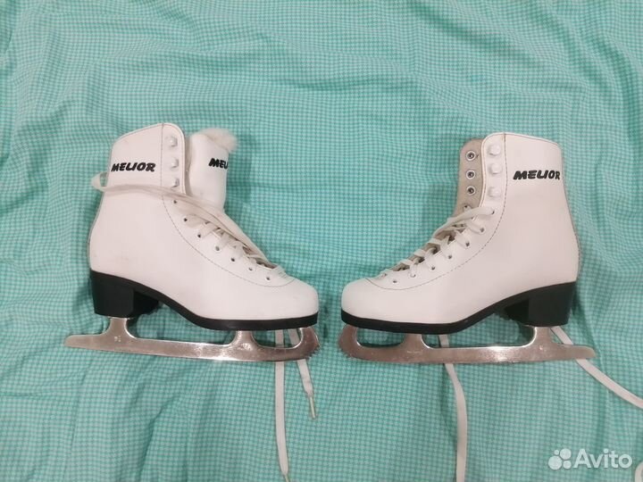 Коньки фигурные 35