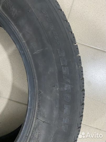 Michelin Agilis X-Ice North 225/60 R17