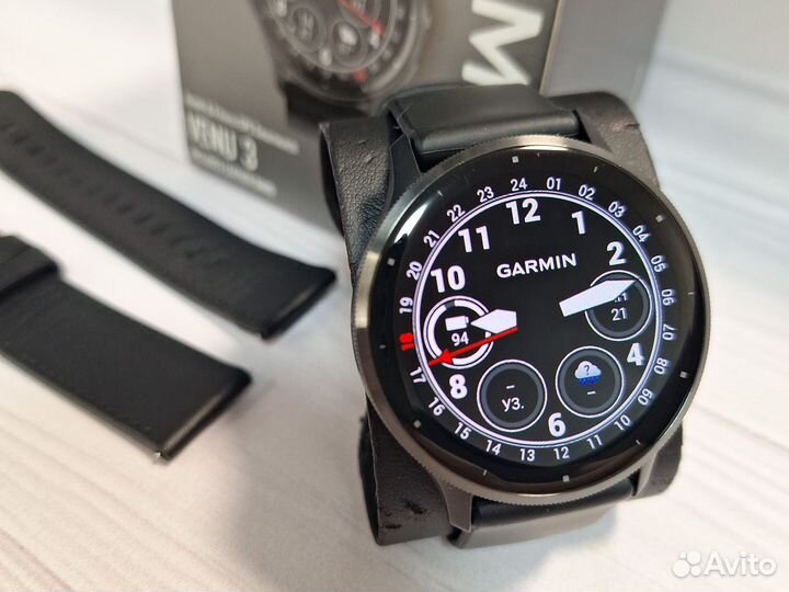 Часы Garmin Venu 3 Black Leather & silicone bands