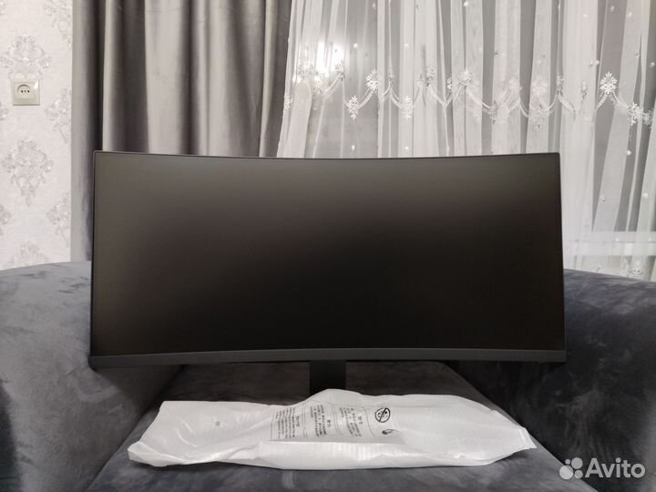 Redmi Curved Display 30