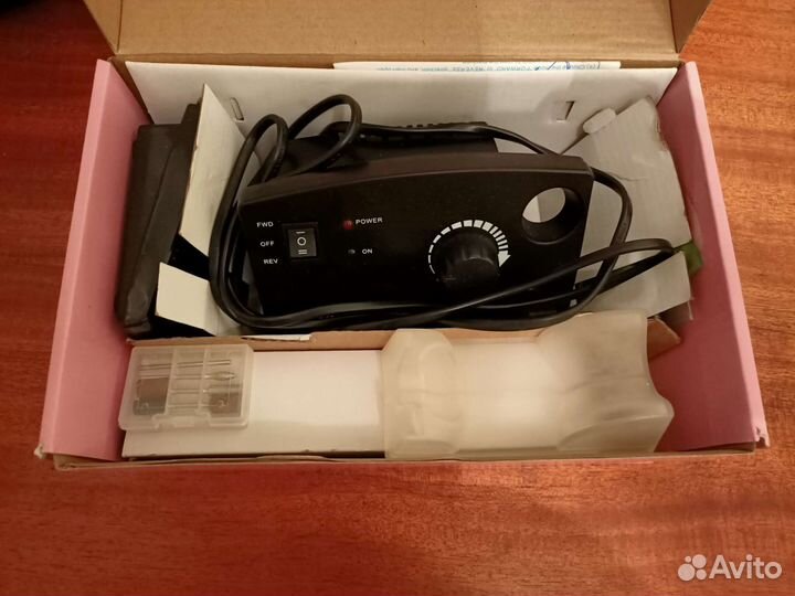 Аппарат для маникюра и педикюра