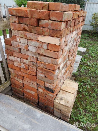 Кирпич бу