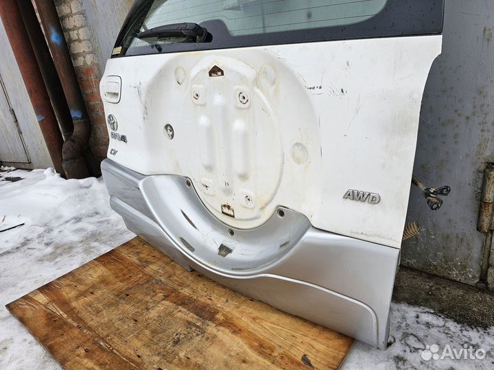 Крышка багажника Toyota Rav4 (ACA20) 2000 - 2005