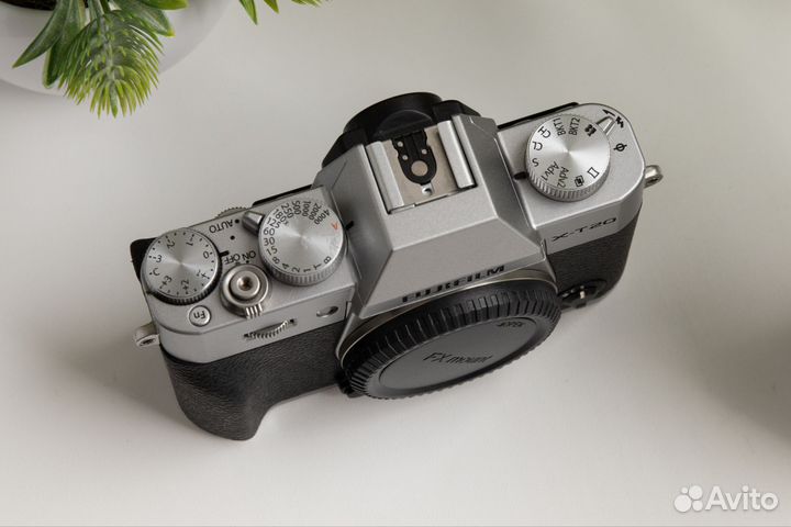 Fujifilm X-T20 (XT20) Body