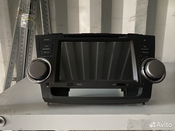 Магнитола Toyota Highlander