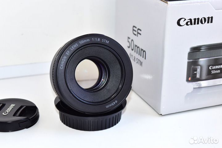 Canon EF 50mm f/1:1.8 STM светосильный Портретник