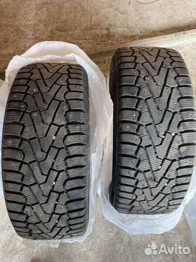 Pirelli Ice Zero 225/50 R17 98T