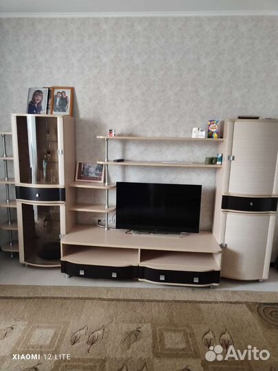 Стенка в гостиную бу