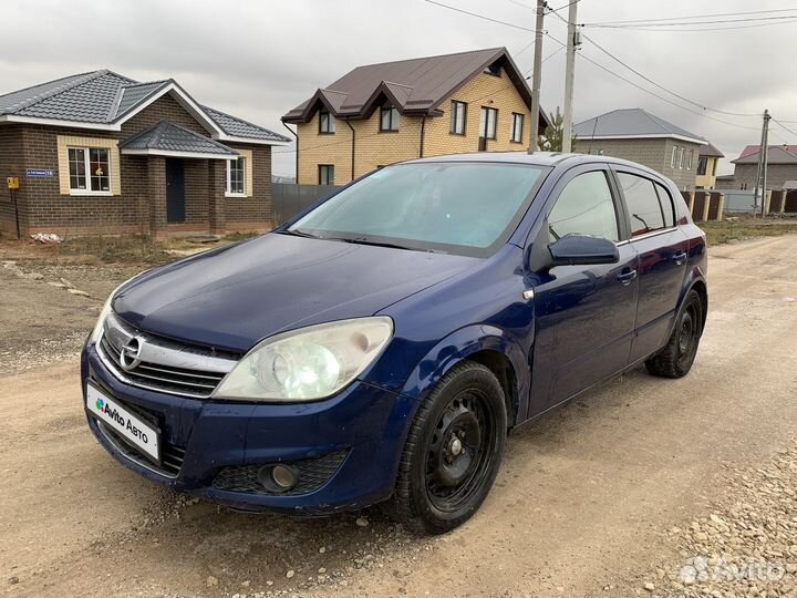 Opel Astra 1.6 МТ, 2008, 215 000 км