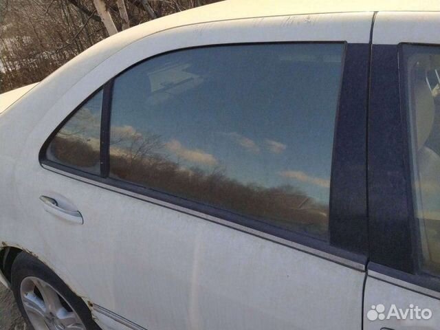 Стекло двери заднее правое Mercedes-Benz W220 2001