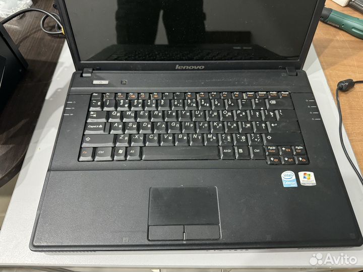 Ноутбук lenovo