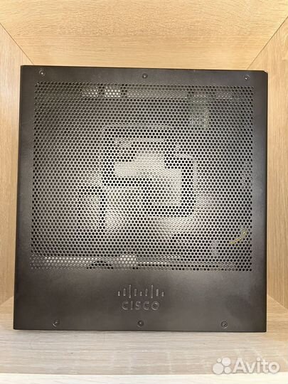 Маршрутизатор Cisco C921-4P
