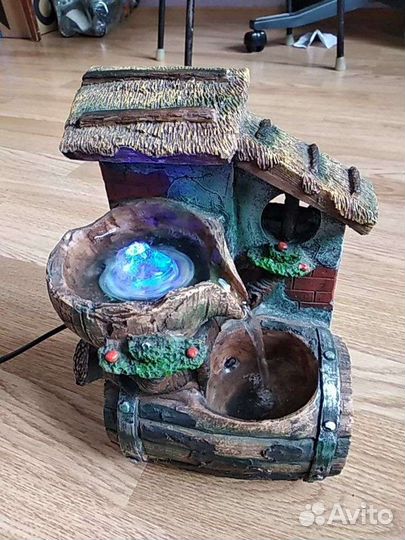 Декоративный фонтан с подсветкой, как ночник