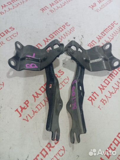 Петля капота передняя Mazda 3 Bl хетчбек PE 2.0