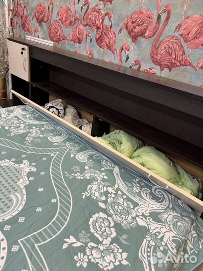 Спальный гарнитур бу