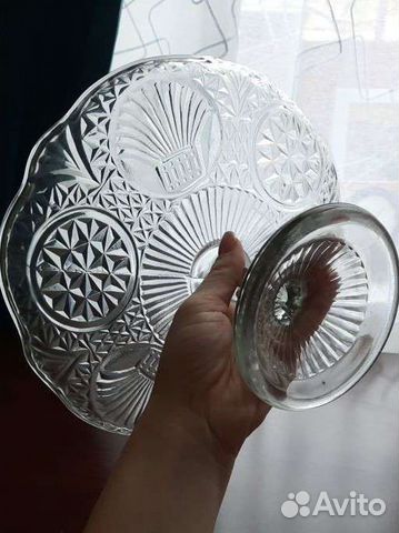 Старинные вазы на ножке фруктовницы Мальцов