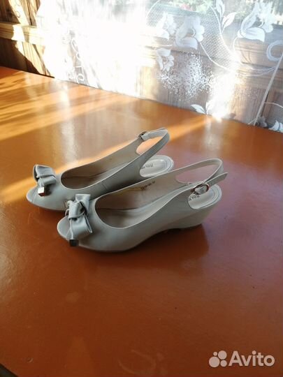 Туфли женские