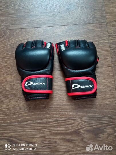 Перчатки для мма