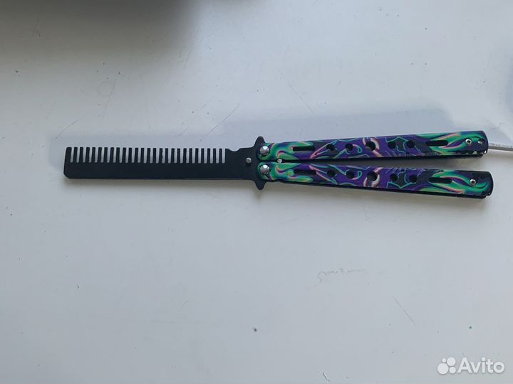 Нож бабочка расческа