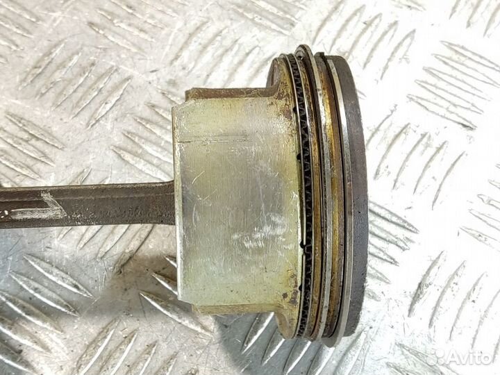 Поршень с шатуном S500 220