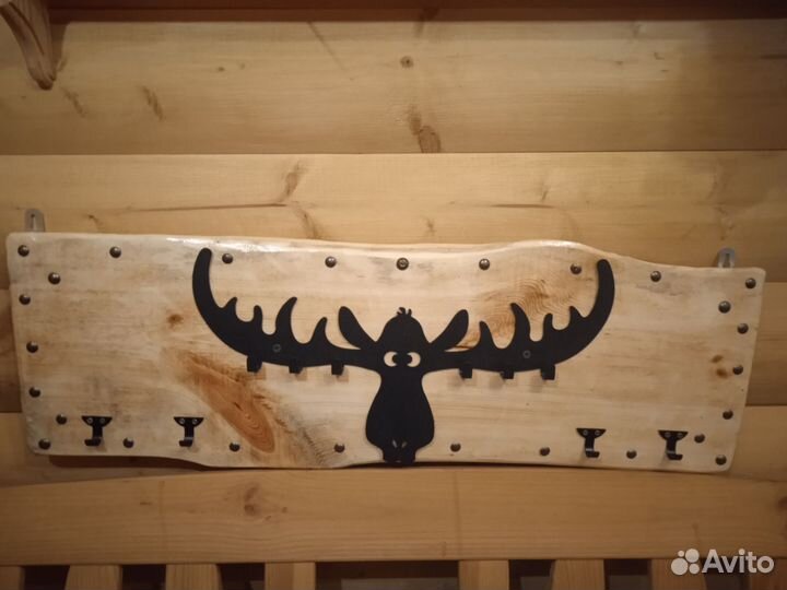 Вешалка ручной работы