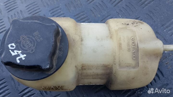 Расширительный бачок Вольво 760