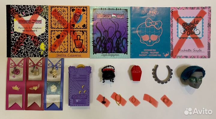 Дневники и аксессуары от кукол Монстер Хай