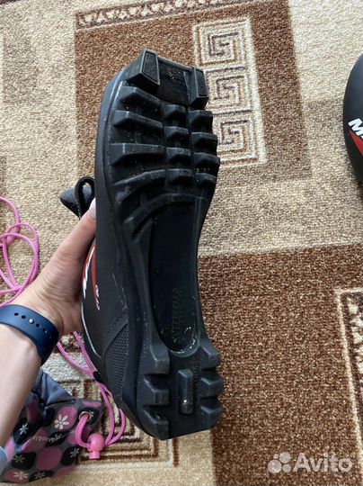 Лыжные ботинки